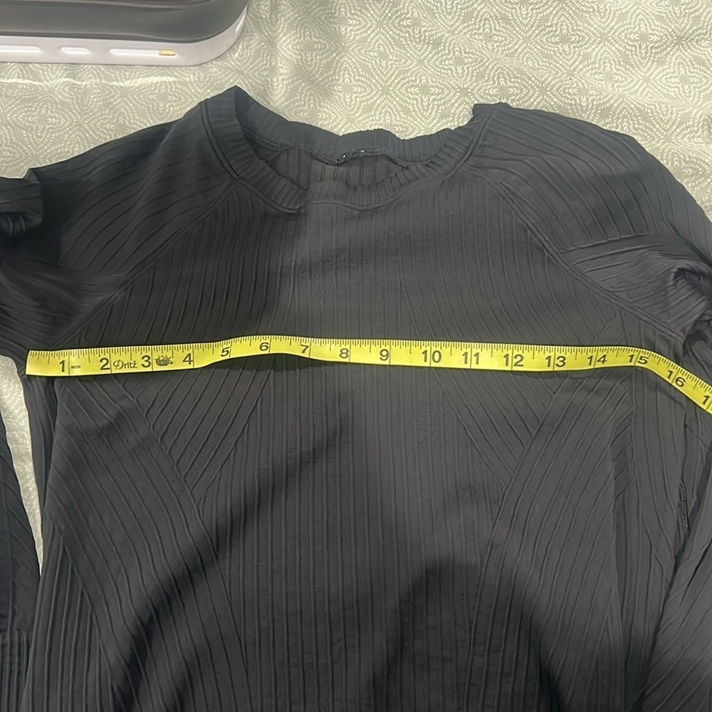 Lululemon Womens Top Black Rest Less Pullover Crew Neck Ribbed T Shirt Size - Picture 10 of 10
